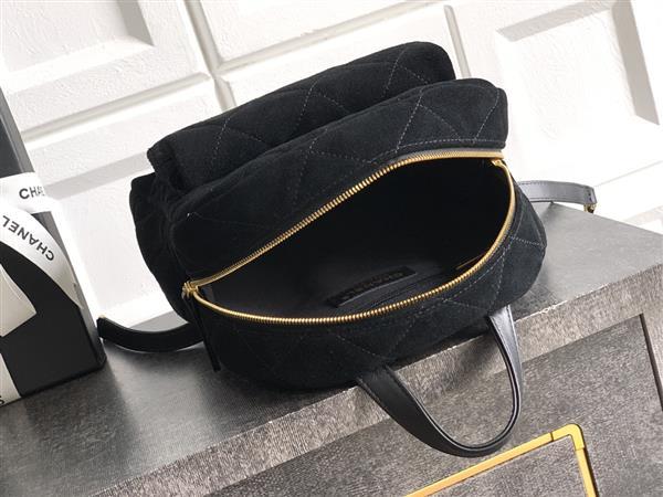 2026127213713140 700